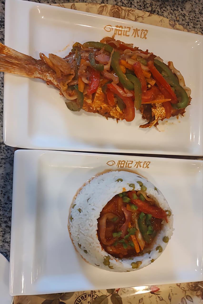 Riz Blanc au Poisson Braise 6000f